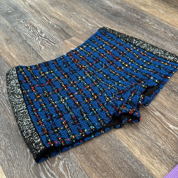 Multicolored Tweed Shorts - Picture 5 of 9